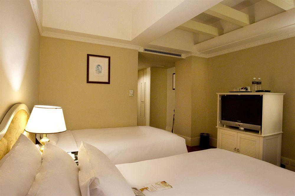 Lees Boutique Hotel Kaohsiung Luaran gambar