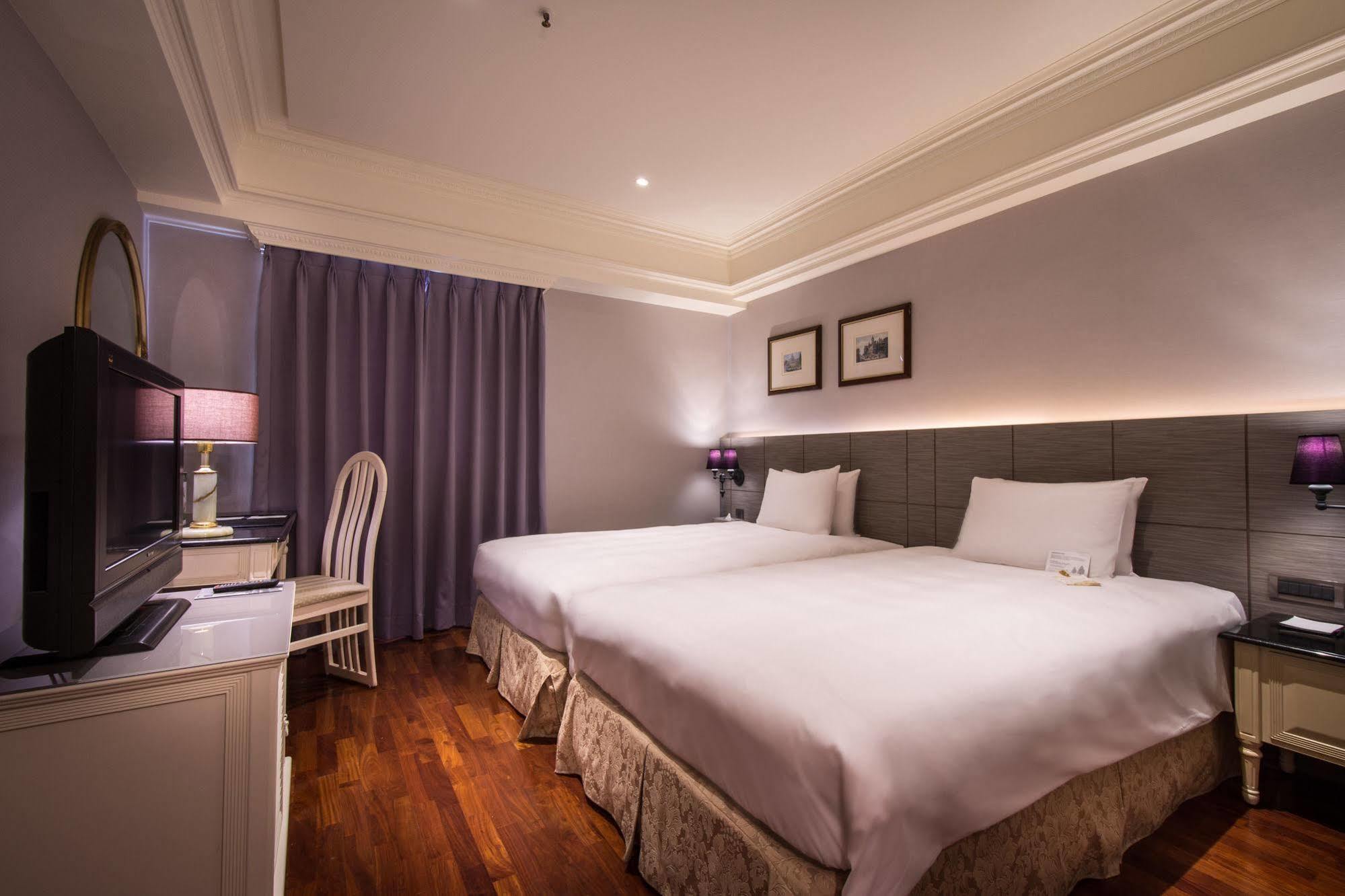 Lees Boutique Hotel Kaohsiung Luaran gambar
