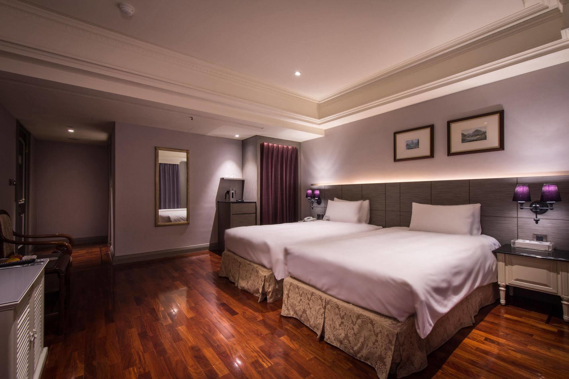 Lees Boutique Hotel Kaohsiung Luaran gambar