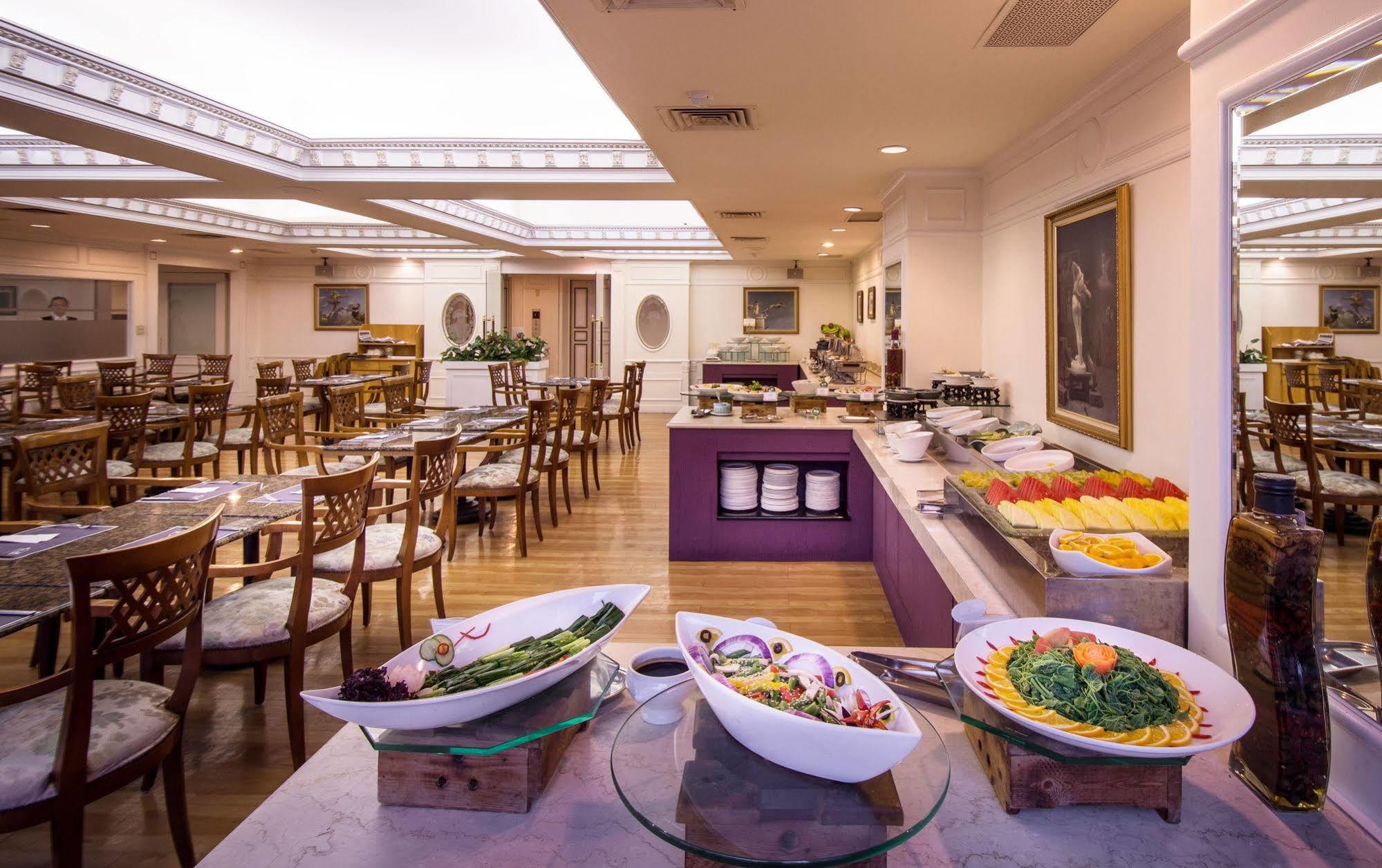 Lees Boutique Hotel Kaohsiung Luaran gambar