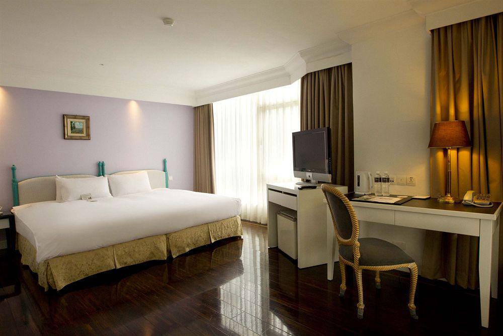 Lees Boutique Hotel Kaohsiung Luaran gambar